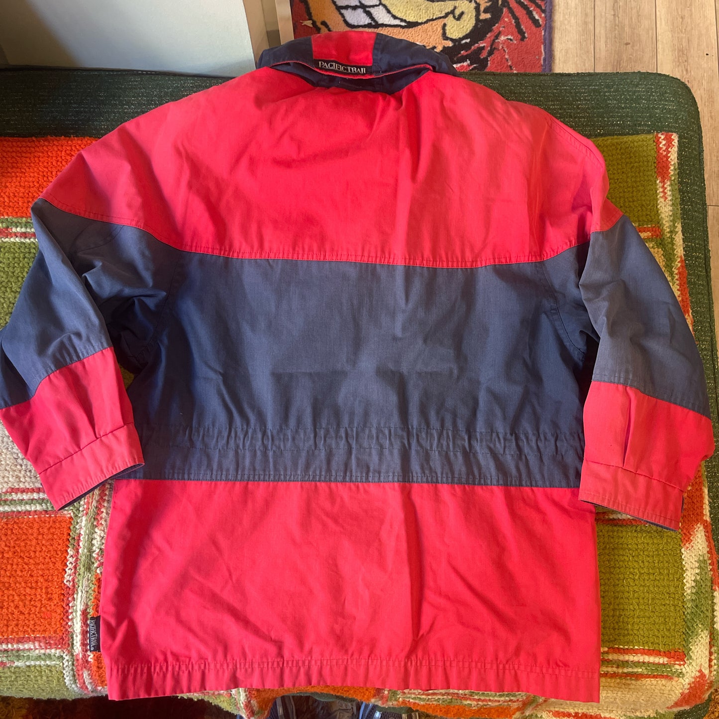 Pacific Trail light jacket (medium)