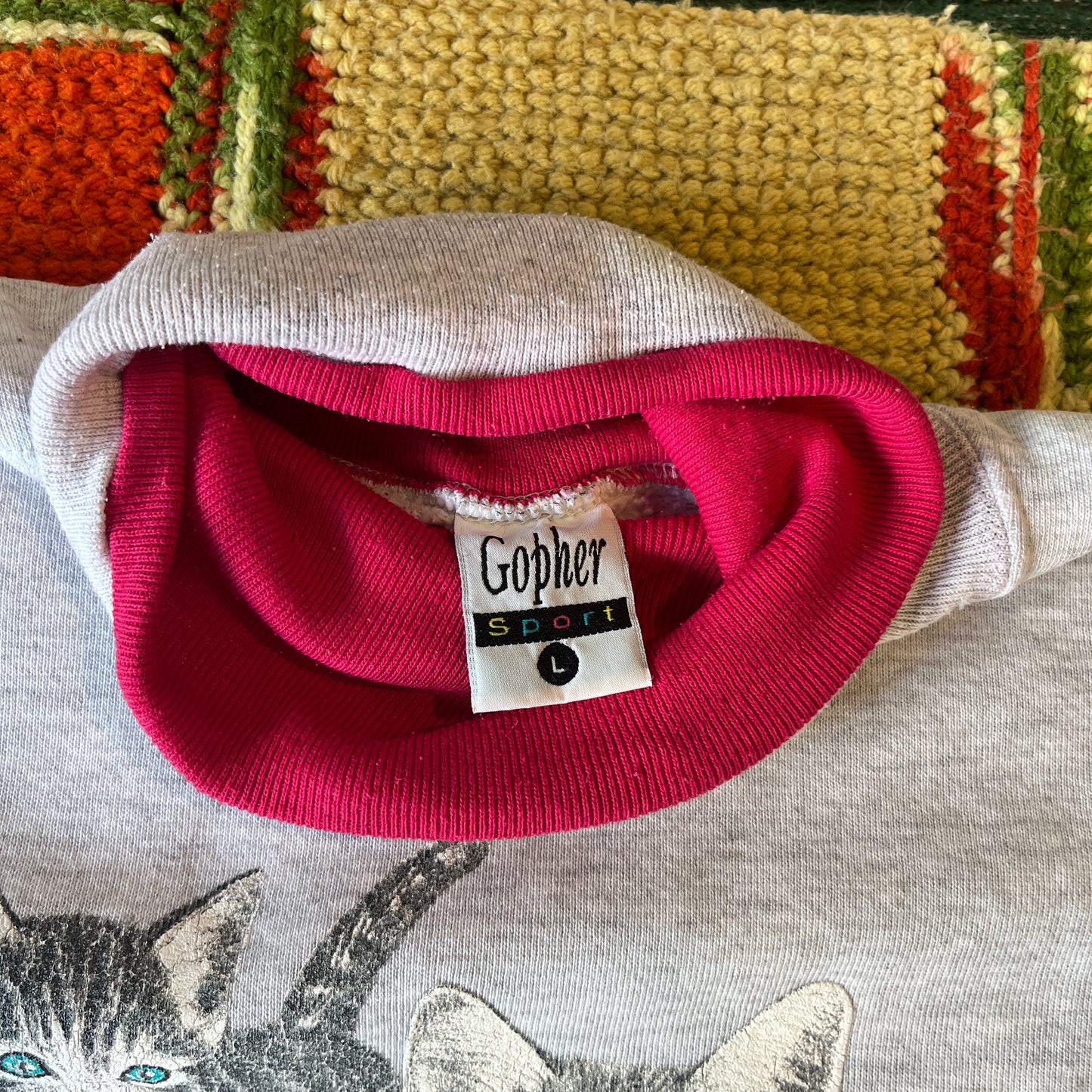 Cats with Yarn sweatshirt (large)