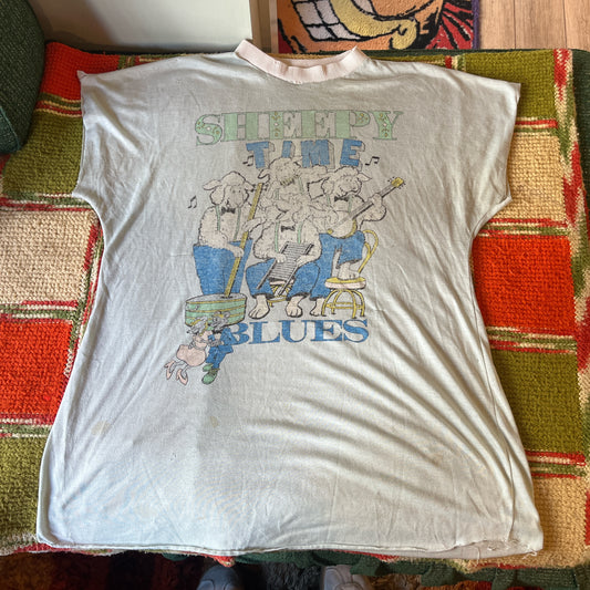 Sheepy Time tee (XL)
