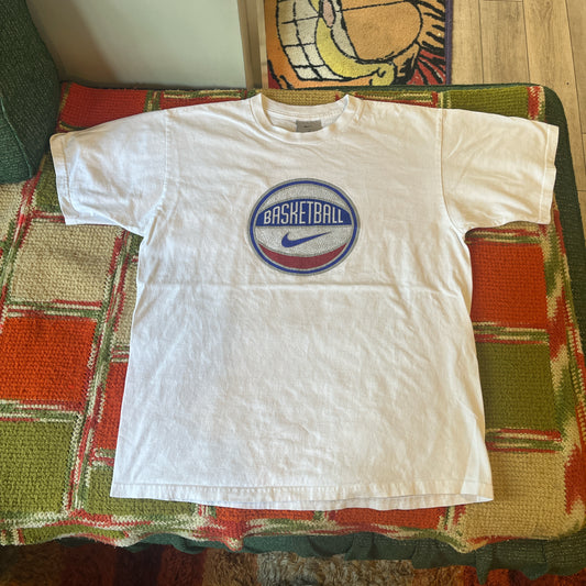 Nike Basketball tee (large)